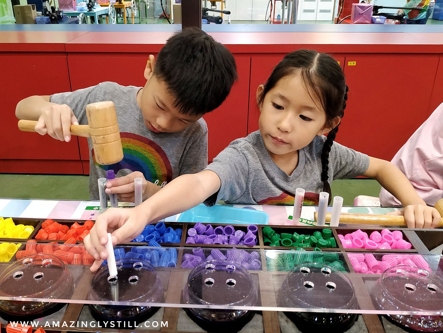 Family Trip to Taiwan Lucky Art Crayon Factory Amazingly Still